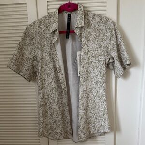 lululemon athletica Men's Olive Patterned Shirt